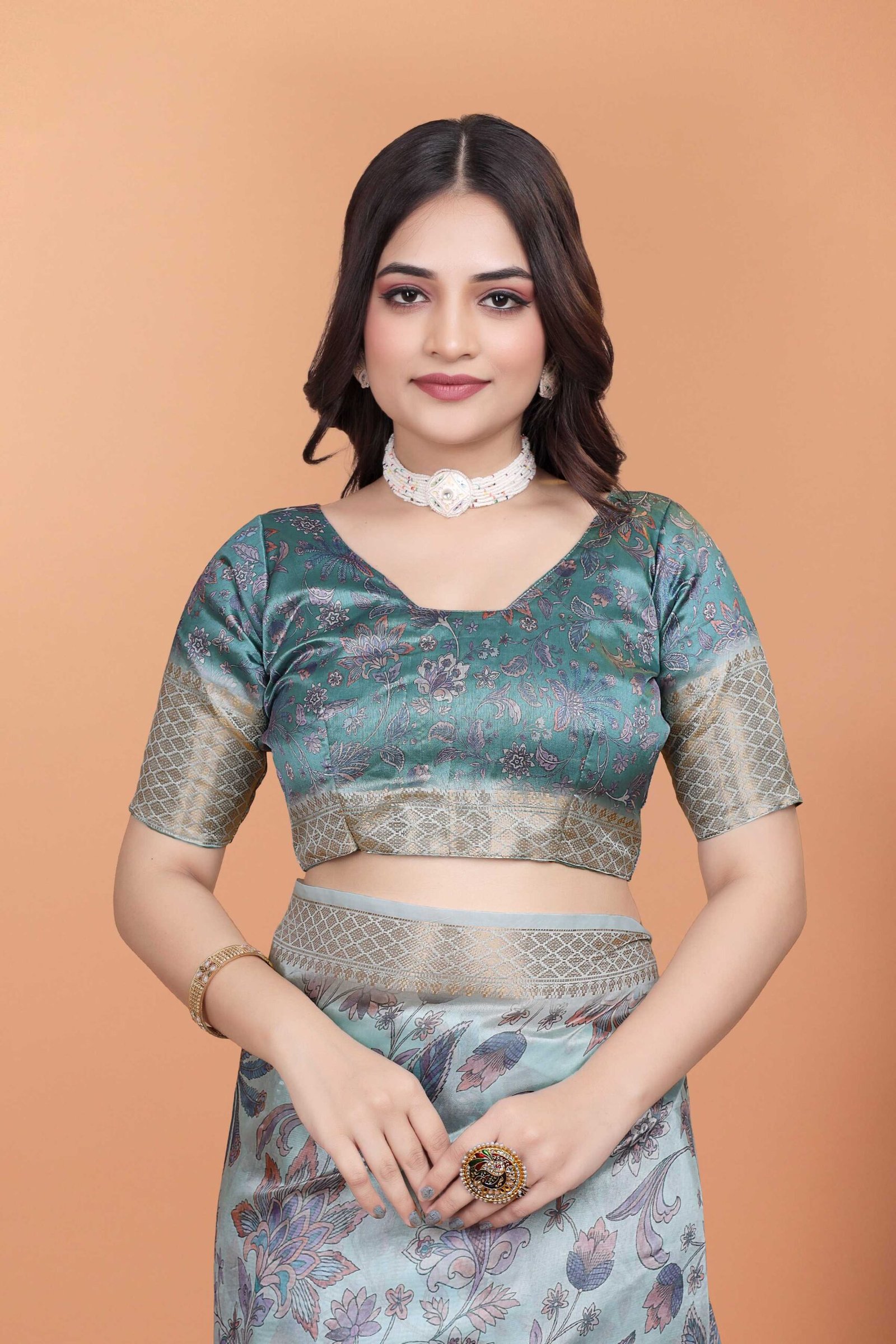 Elegant Grey Blue Floral Printed Saree - Image 4