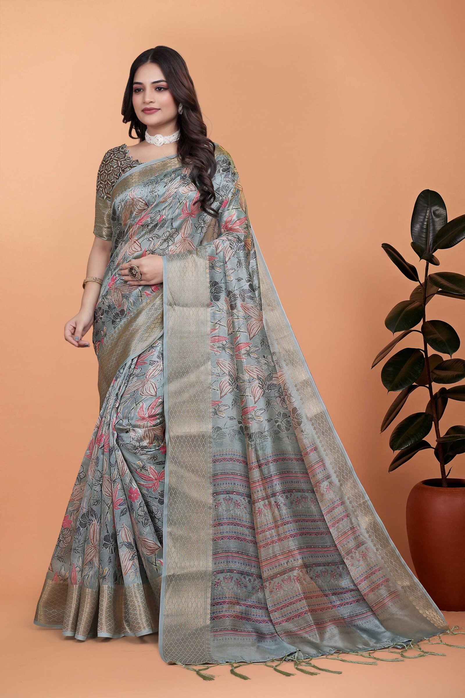 Elegant Grey Floral Printed Saree