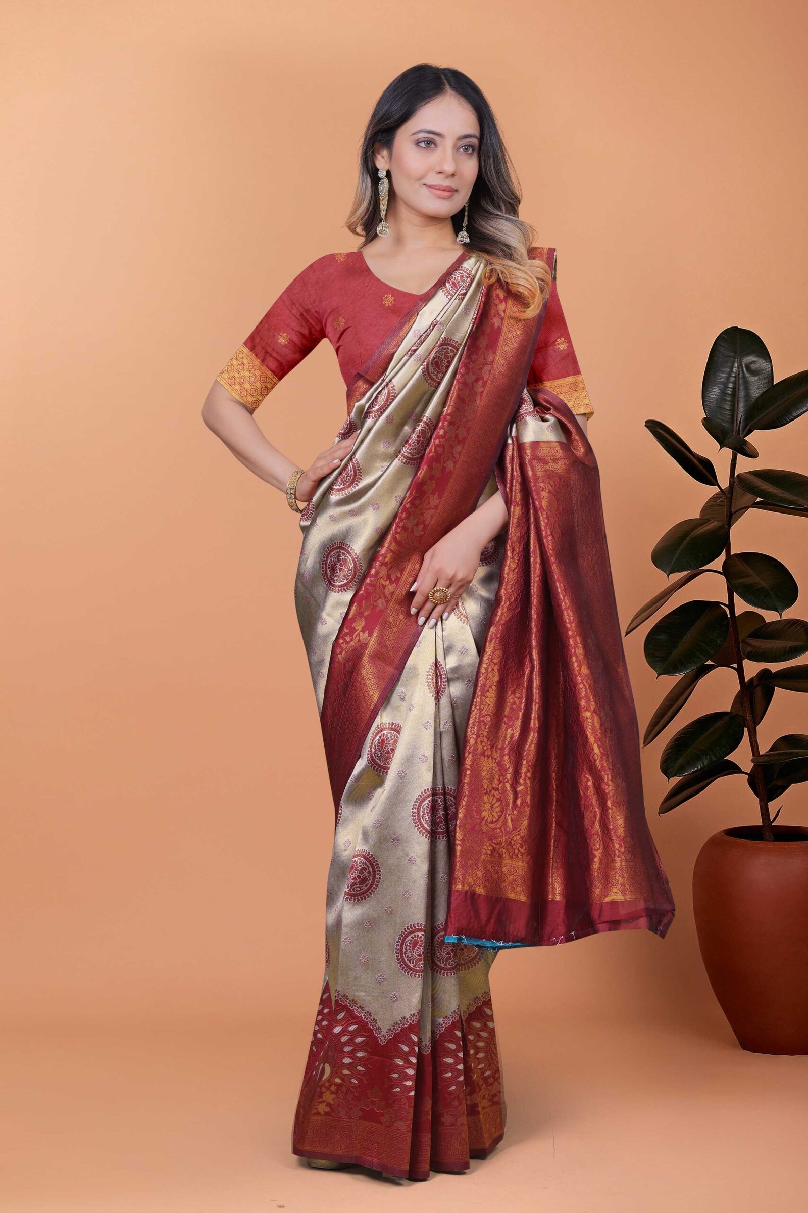 Festive Champagne Gold & Maroon Woven Silk Saree with Unstitched Blouse Piece - Image 3