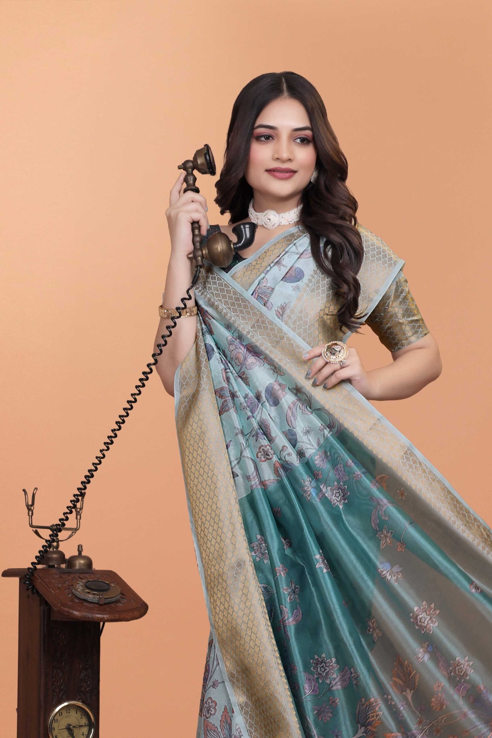 Elegant Grey Blue Floral Printed Saree - Image 5