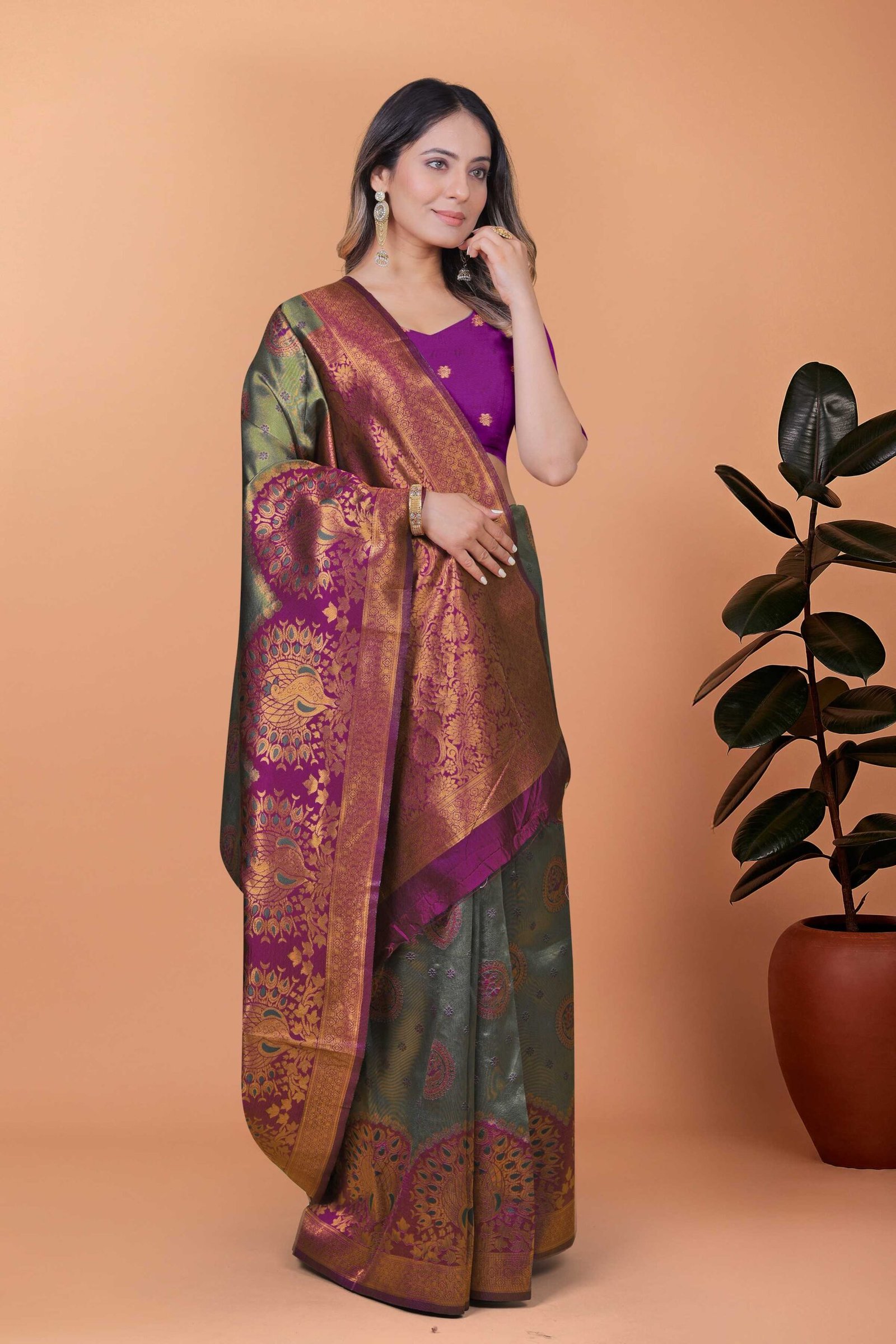 Olive Green & Magenta Zari Woven Kanjivaram Silk Saree with Contrast Blouse Piece - Image 2