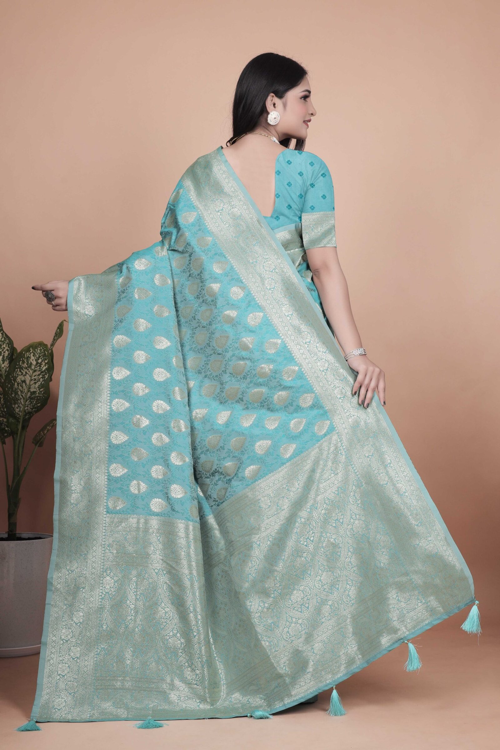 Sea Green / Turquoise Banarasi Art Silk Saree with Silver Zari Woven Bootis - Image 4